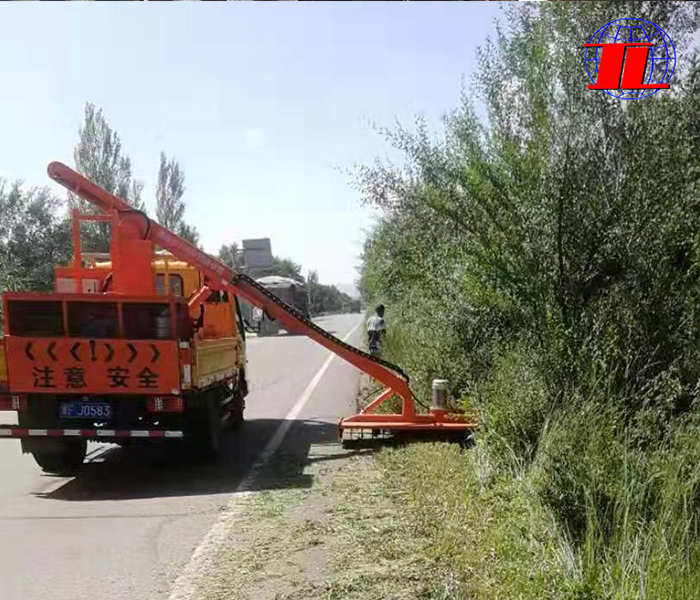石家庄绿篱修剪车