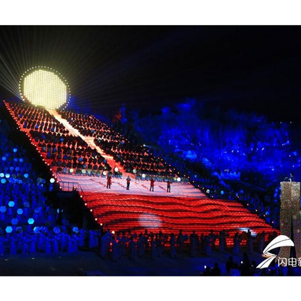 石家庄央视春晚泰安站御用升降舞台